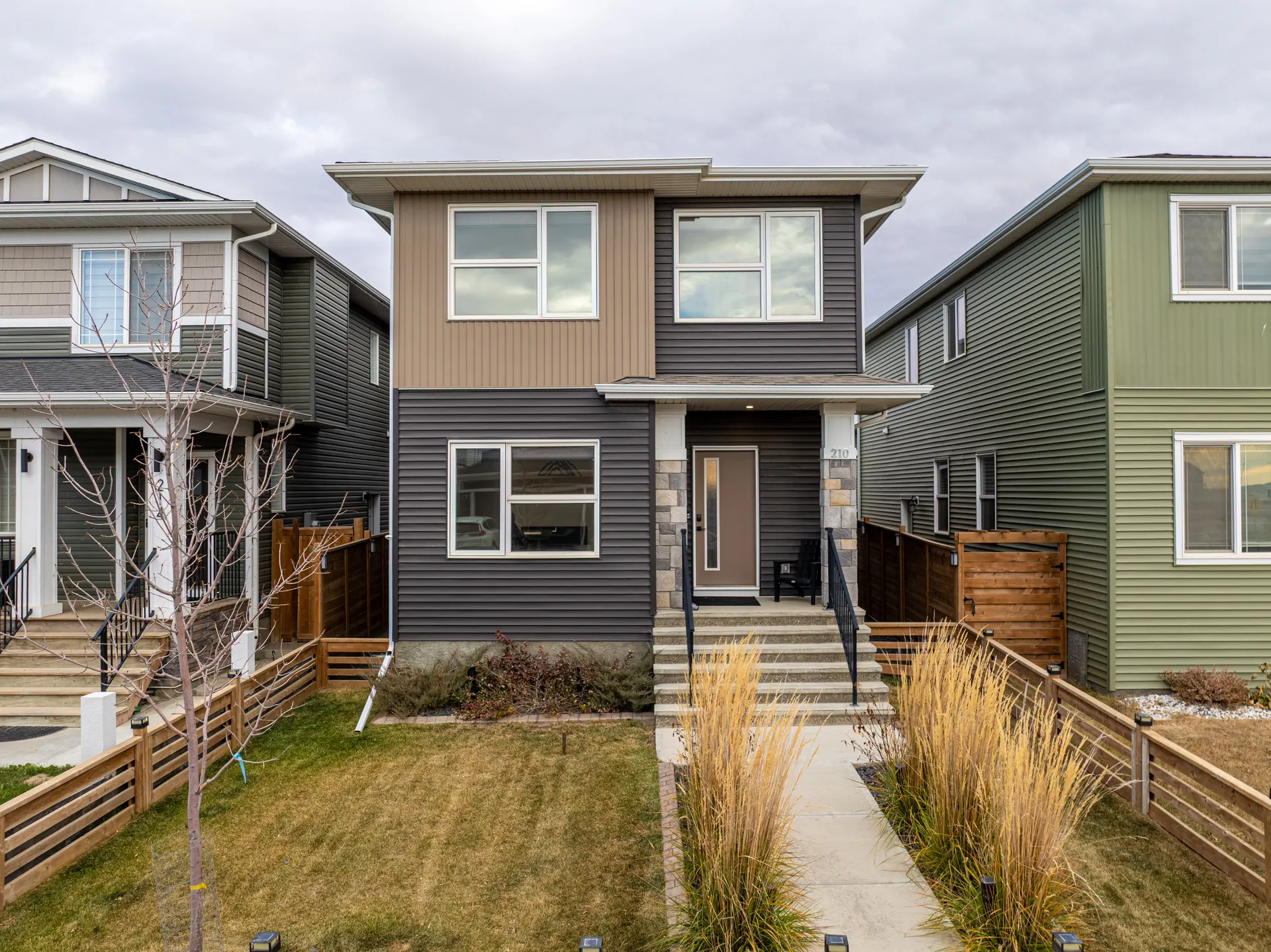 Aerial view of laned detached homes in Chelsea Chestermere